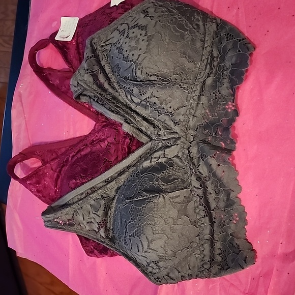 Two Jessica Simpson Bralettes - Picture 4 of 9